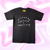 Bikina, T-shirt Negra
