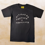 Bikina, t-shirt negra