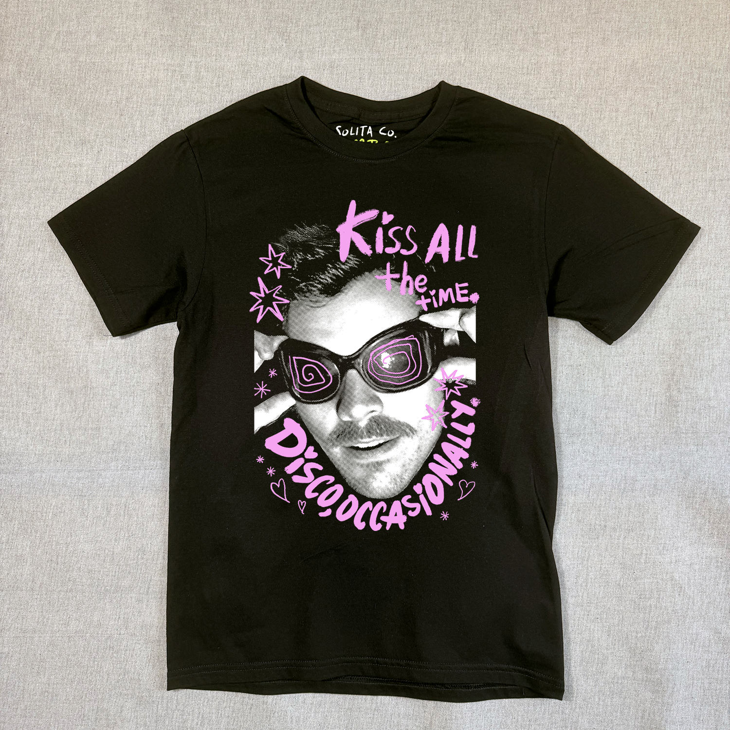 Kiss all the time, T-shirt Negra